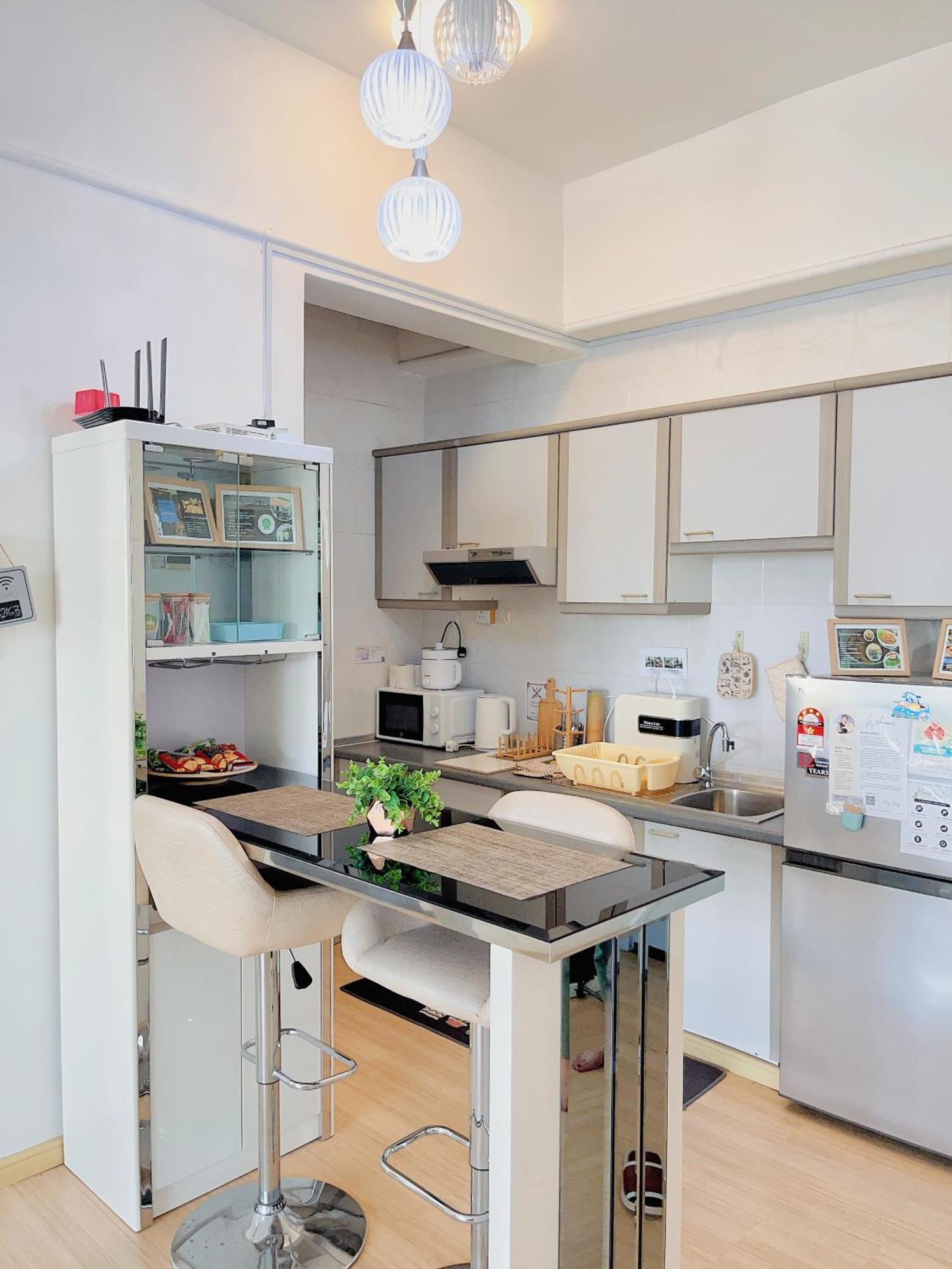 1 Bedroom Apartment, Melaka Cbd Town Center- Hosted By Private Locals Resident, Balcony With City Skyline View Or Seaview, Opposite Malls, Tv Box, 5 Minutes To Jonker Street, Malakka Dış mekan fotoğraf