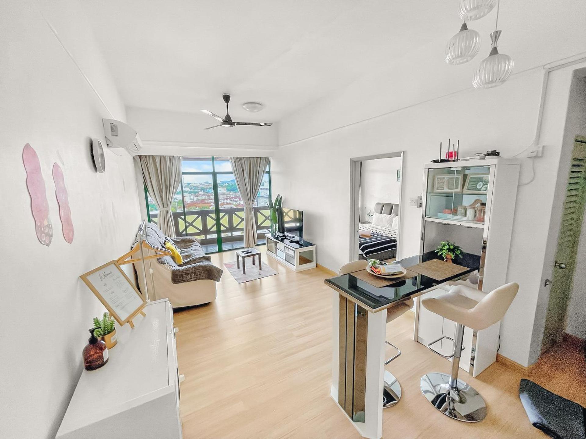 1 Bedroom Apartment, Melaka Cbd Town Center- Hosted By Private Locals Resident, Balcony With City Skyline View Or Seaview, Opposite Malls, Tv Box, 5 Minutes To Jonker Street, Malakka Dış mekan fotoğraf