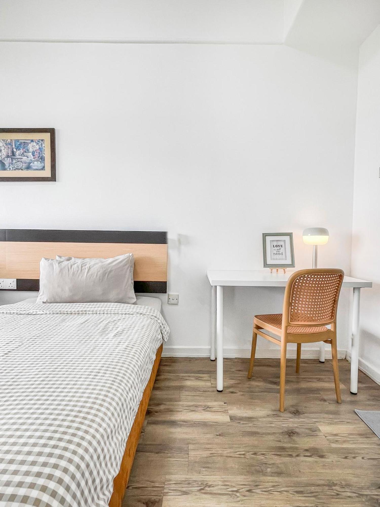 1 Bedroom Apartment, Melaka Cbd Town Center- Hosted By Private Locals Resident, Balcony With City Skyline View Or Seaview, Opposite Malls, Tv Box, 5 Minutes To Jonker Street, Malakka Dış mekan fotoğraf